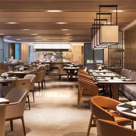 Hotel Courtyard By Marriott Zhengzhou East Exterior foto