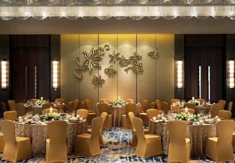 Hotel Courtyard By Marriott Zhengzhou East Exterior foto