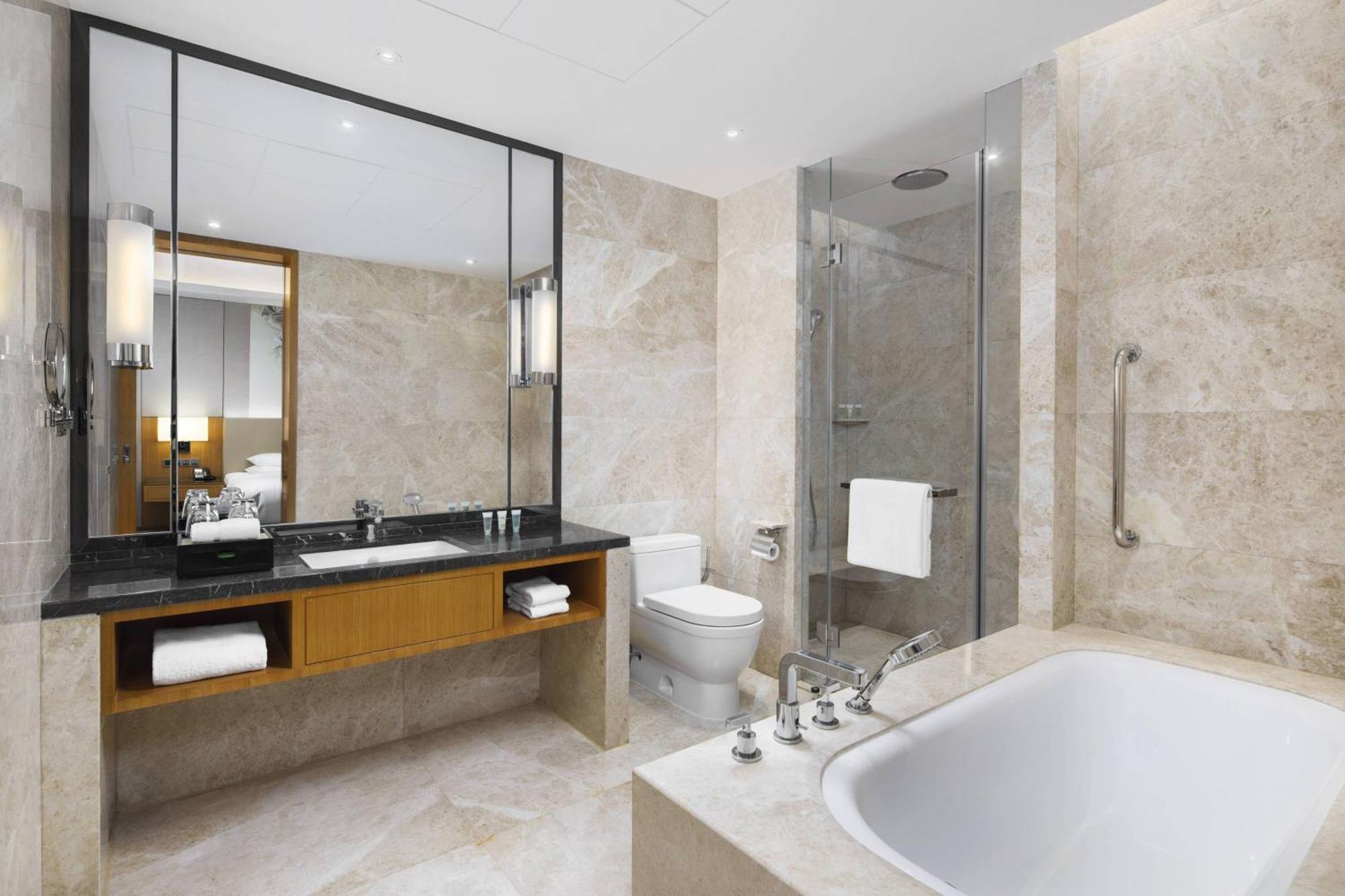 Hotel Courtyard By Marriott Zhengzhou East Exterior foto