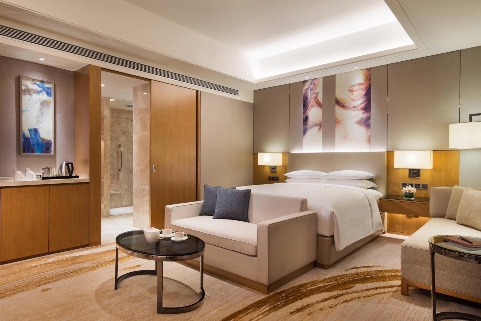 Hotel Courtyard By Marriott Zhengzhou East Exterior foto