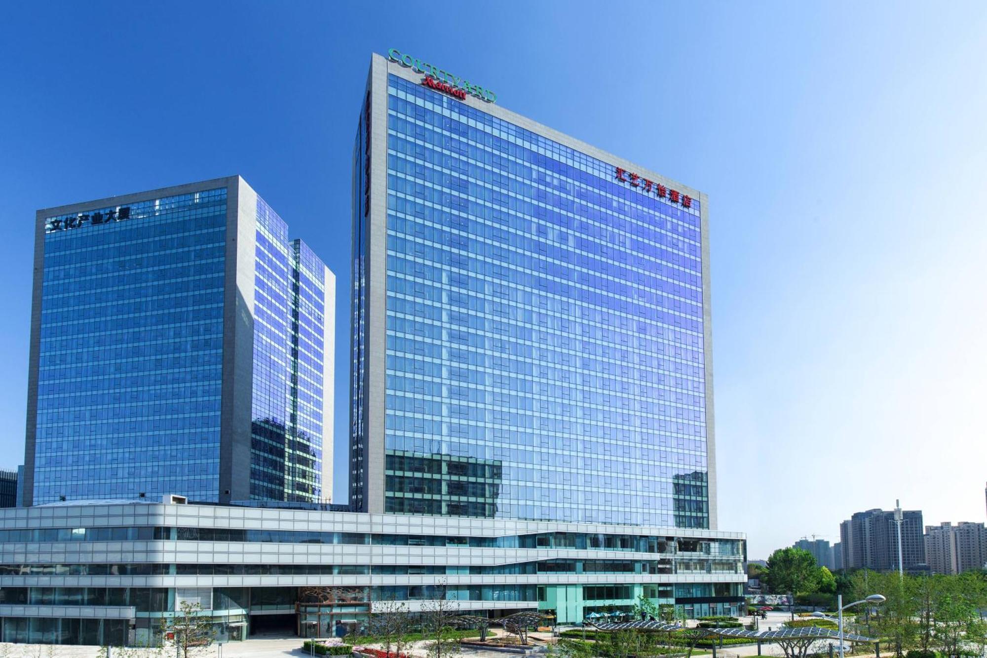 Hotel Courtyard By Marriott Zhengzhou East Exterior foto