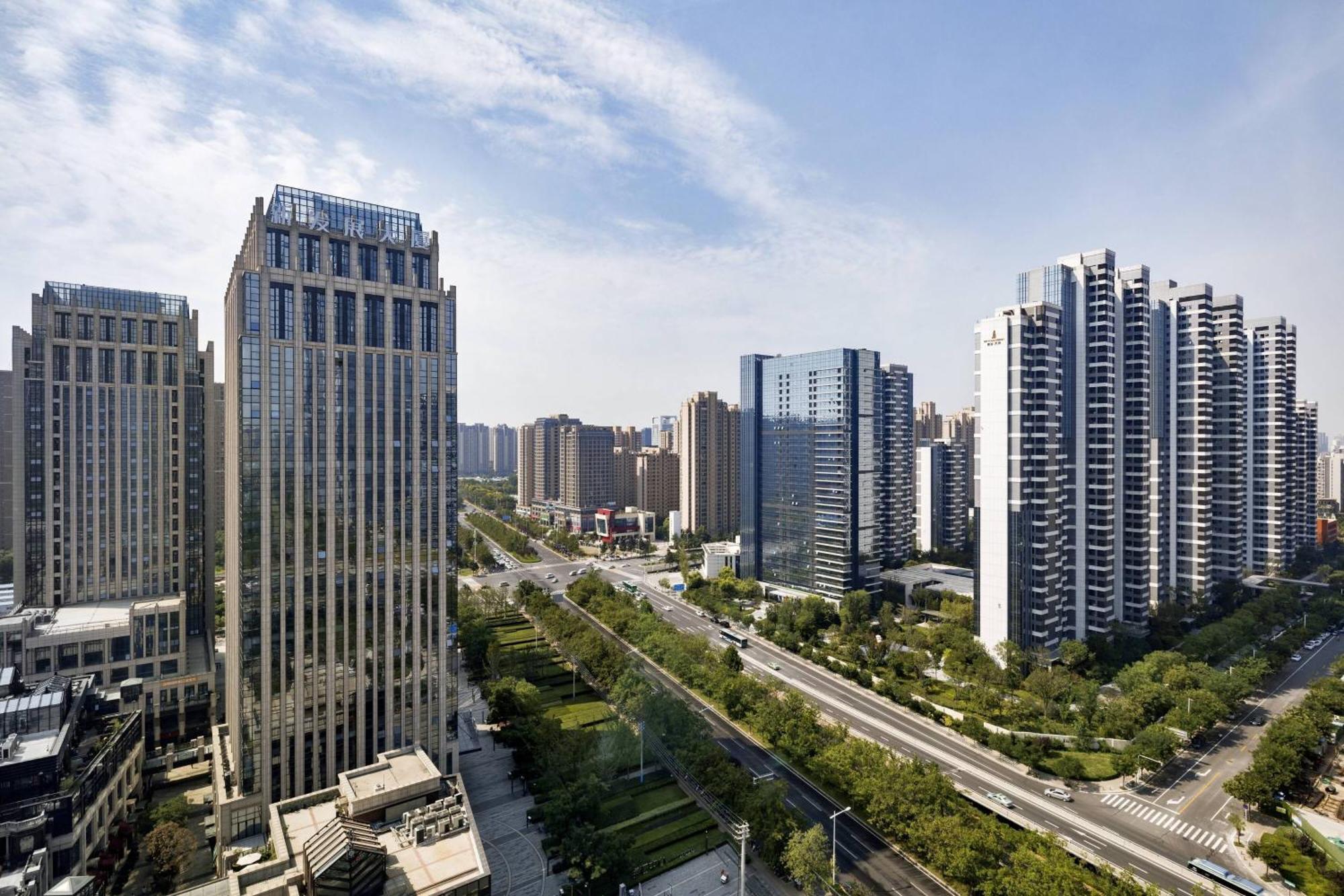 Hotel Courtyard By Marriott Zhengzhou East Exterior foto